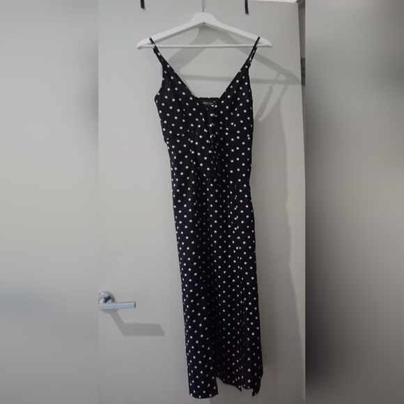 Dresses & Skirts - black dress